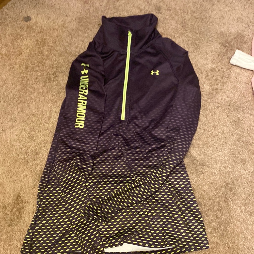 Under armour athletic long sleeve